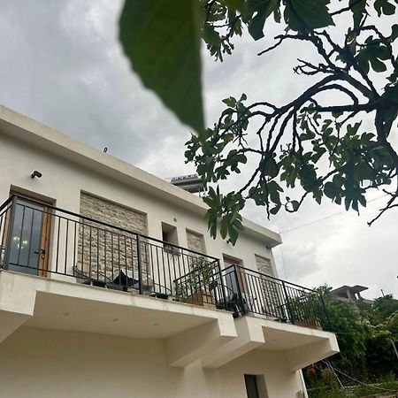 Guest House Lengo Gjirokastër 外观 照片