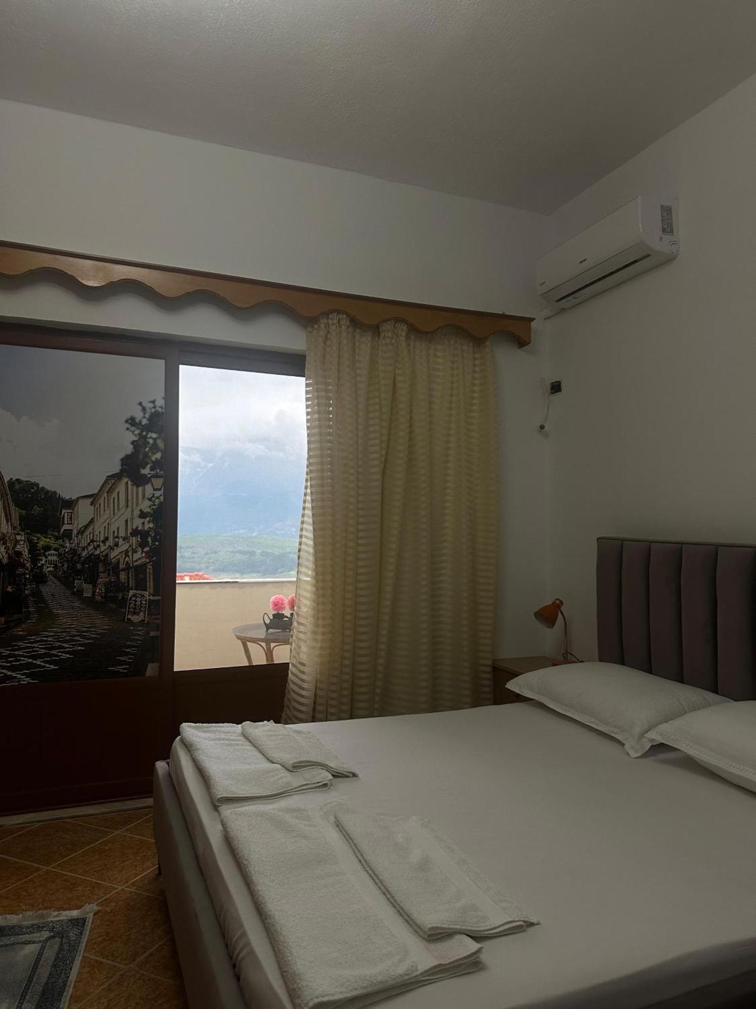 Guest House Lengo Gjirokastër 外观 照片