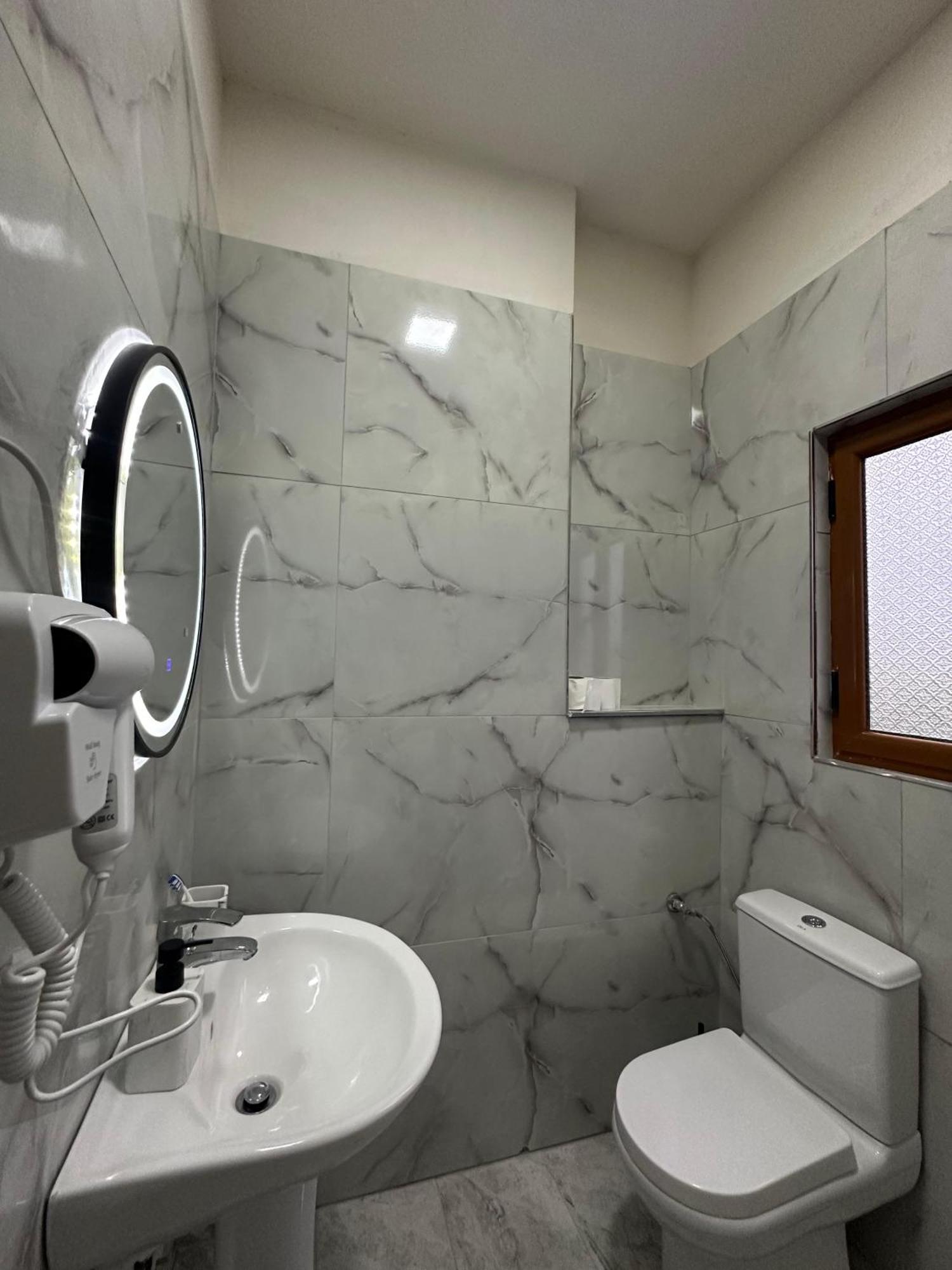 Guest House Lengo Gjirokastër 外观 照片